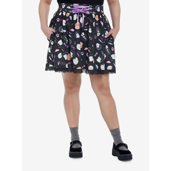 Universal Monsters Chibi Lace-Up Skirt Plus Size 1 - Picture 1 of 5